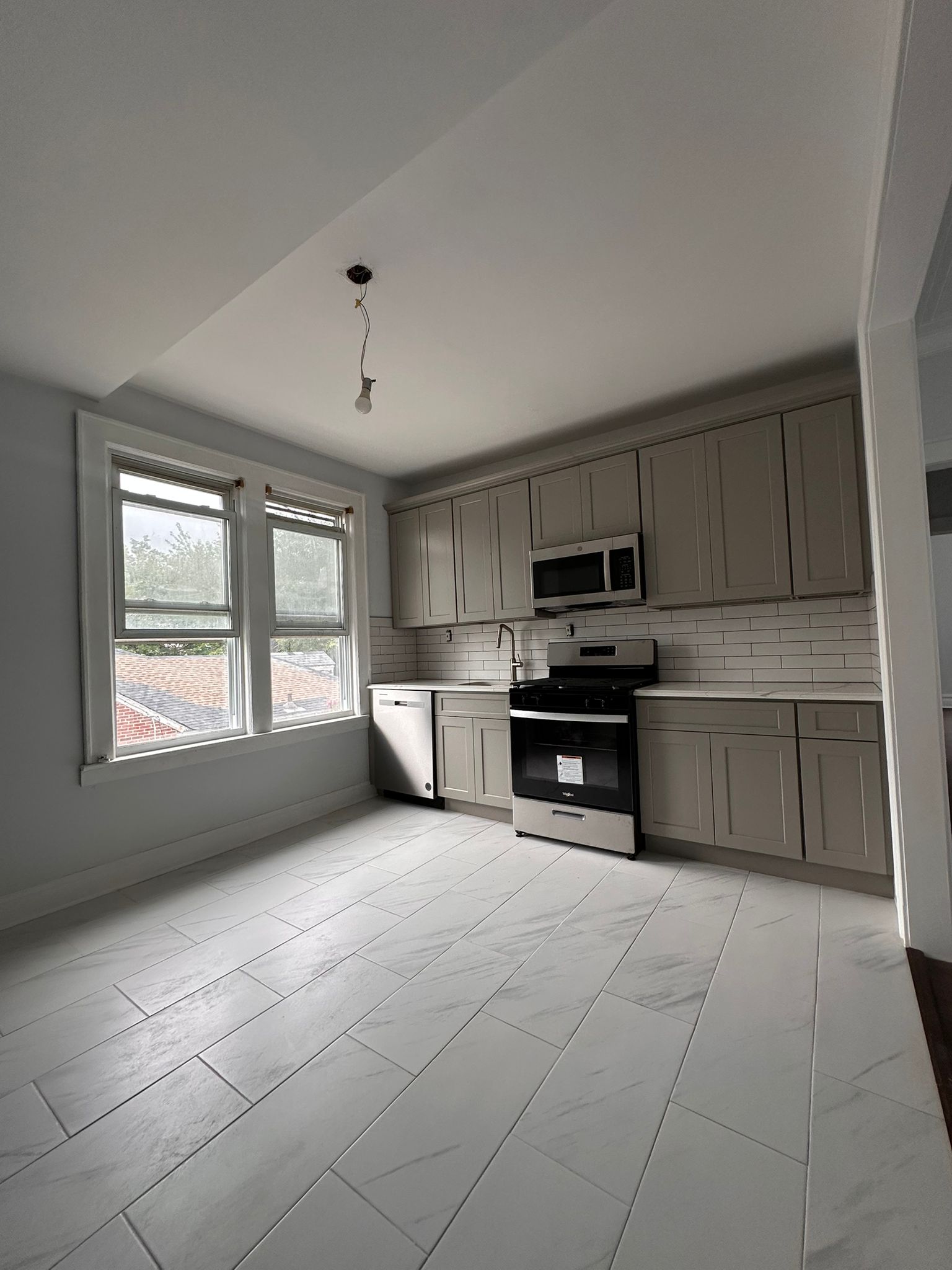 32 Greene Terrace - 2